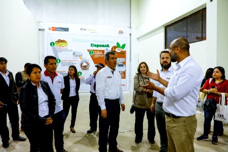 Ministro de la Producción Raúl Pérez - Reyes visita empresas de asistencia pública CITE Productivo (44451225881)