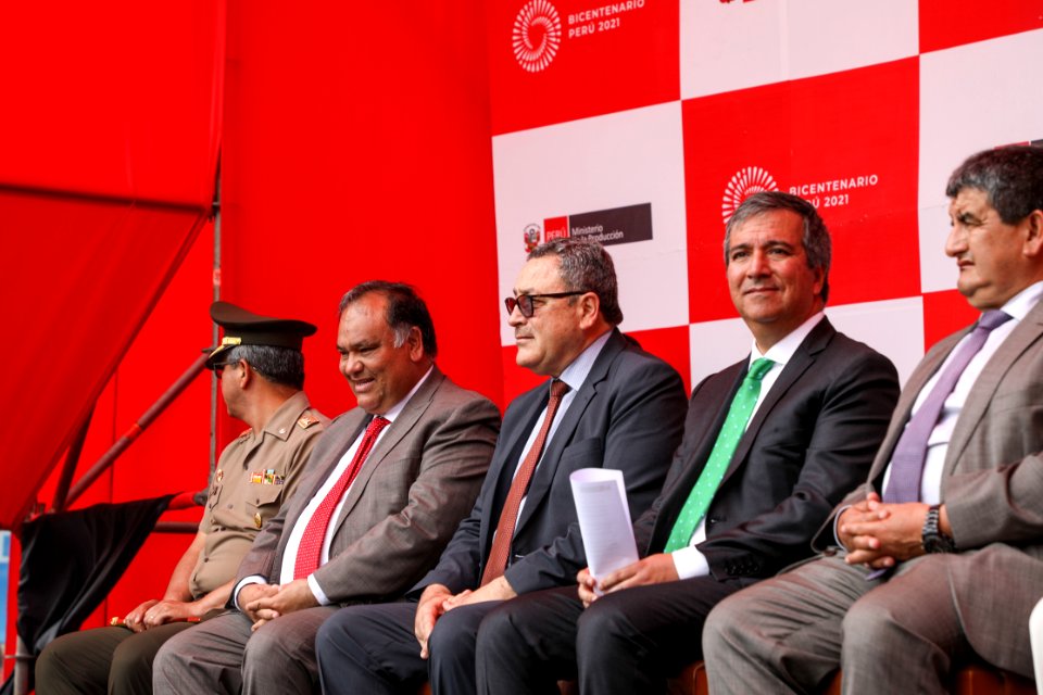 Ministro de la Producción realizó lanzamiento de la Agenda del Bicentenario en la región Lambayeque (44003242050)