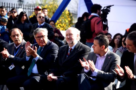 MINISTRO ENCABEZA INAUGURACIÓN FERIA MINERÍA Y EDUCACIÓN (30497073478)
