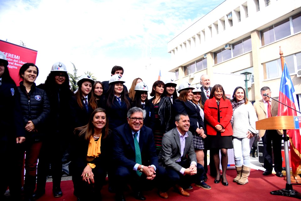 MINISTRO ENCABEZA INAUGURACIÓN FERIA MINERÍA Y EDUCACIÓN (29428449577)