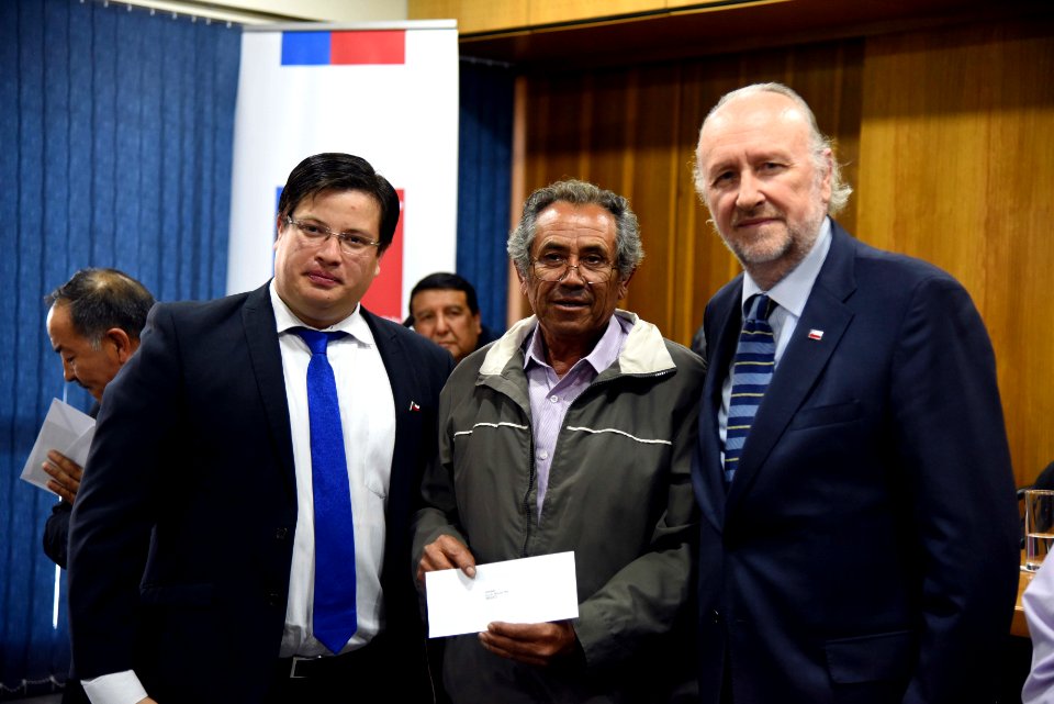 MINISTRO PROKURICA ENCABEZA ENTREGA DE FONDOS PAMMA PARA PEQUEÑOS MINEROS DE LA REGIÓN DE ATACAMA (44036067665)