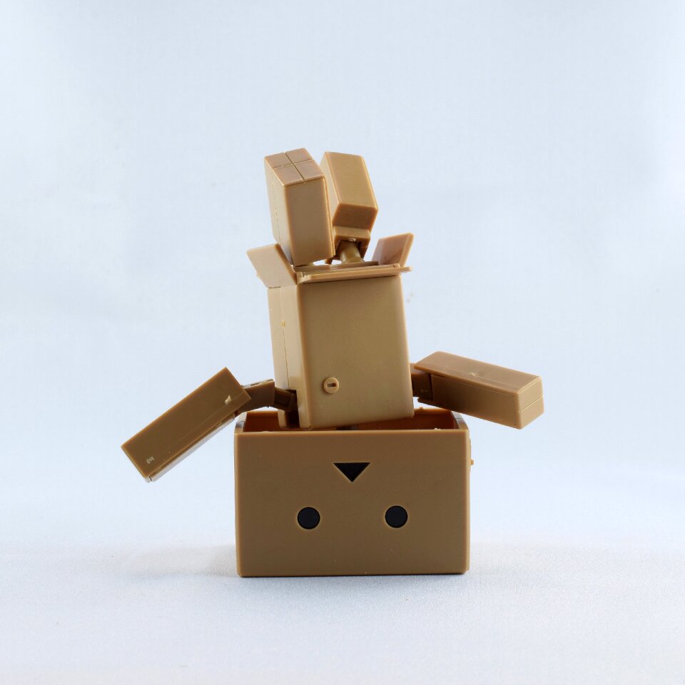 Toys yotsubato toy figure