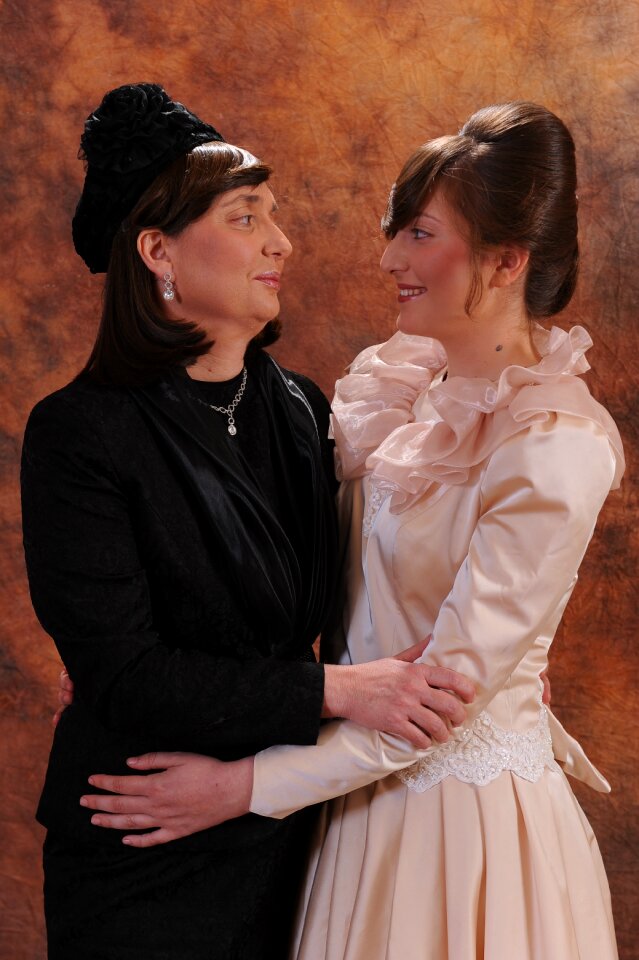 Two portrait dress