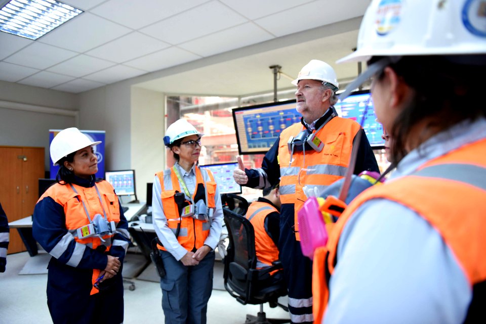 MINISTRO PROKURICA VISITA LA DIVISIÓN GABRIELA MISTRAL DE CODELCO (28763211287)