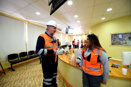 MINISTRO PROKURICA VISITA LA DIVISIÓN GABRIELA MISTRAL DE CODELCO (41843370940)
