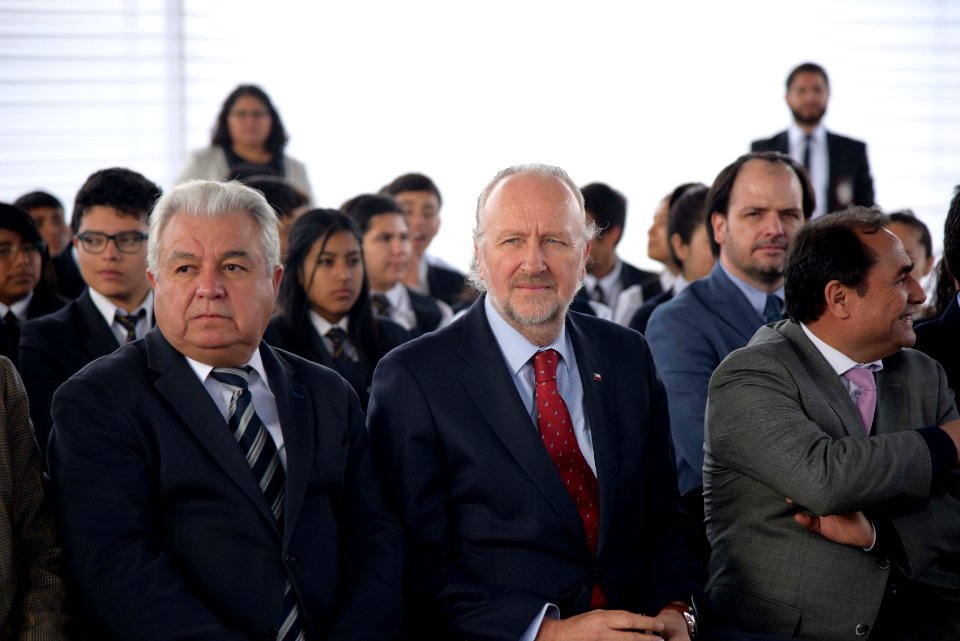 MINISTRO PROKURICA VISITA LICEO MINERO JUAN PABLO II, DE LA REGIÓN DE TARAPACÁ (42396848165)