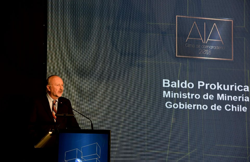 MINISTRO PROKURICA Y SUBSECRETARIO TERRAZAS PARTICIPAN EN CENA ANUAL AIA 2018 (27802902927)