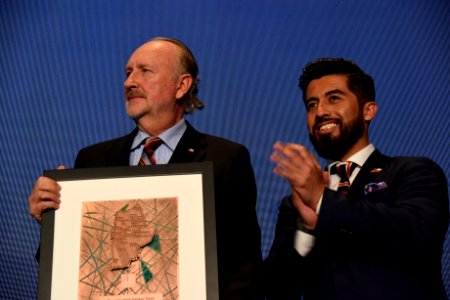 MINISTRO PROKURICA Y SUBSECRETARIO TERRAZAS PARTICIPAN EN CENA ANUAL AIA 2018 (41771841895)
