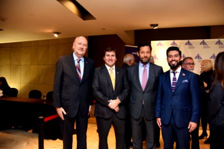 MINISTRO PROKURICA Y SUBSECRETARIO TERRAZAS PARTICIPAN EN CENA ANUAL AIA 2018 (41771857165)