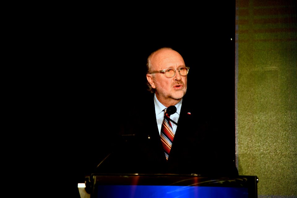 MINISTRO PROKURICA Y SUBSECRETARIO TERRAZAS PARTICIPAN EN CENA ANUAL AIA 2018 (41771851085)