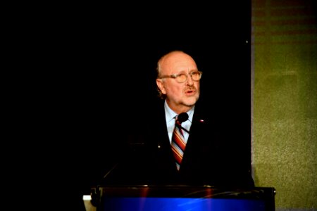 MINISTRO PROKURICA Y SUBSECRETARIO TERRAZAS PARTICIPAN EN CENA ANUAL AIA 2018 (41771851085)