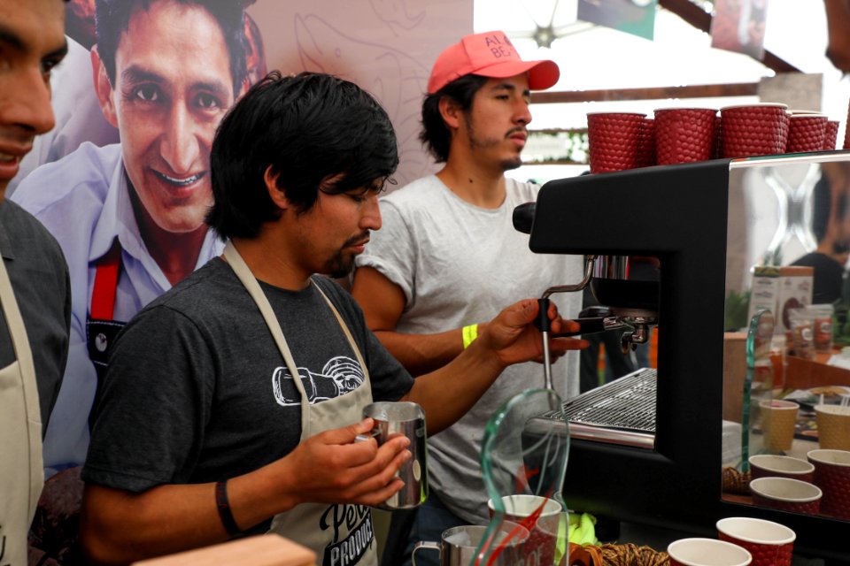 Ministro Pérez-Reyes Domo Perú Produce impulsará ventas de mipymes de café, cacao y alimentos saludables (43530190480)