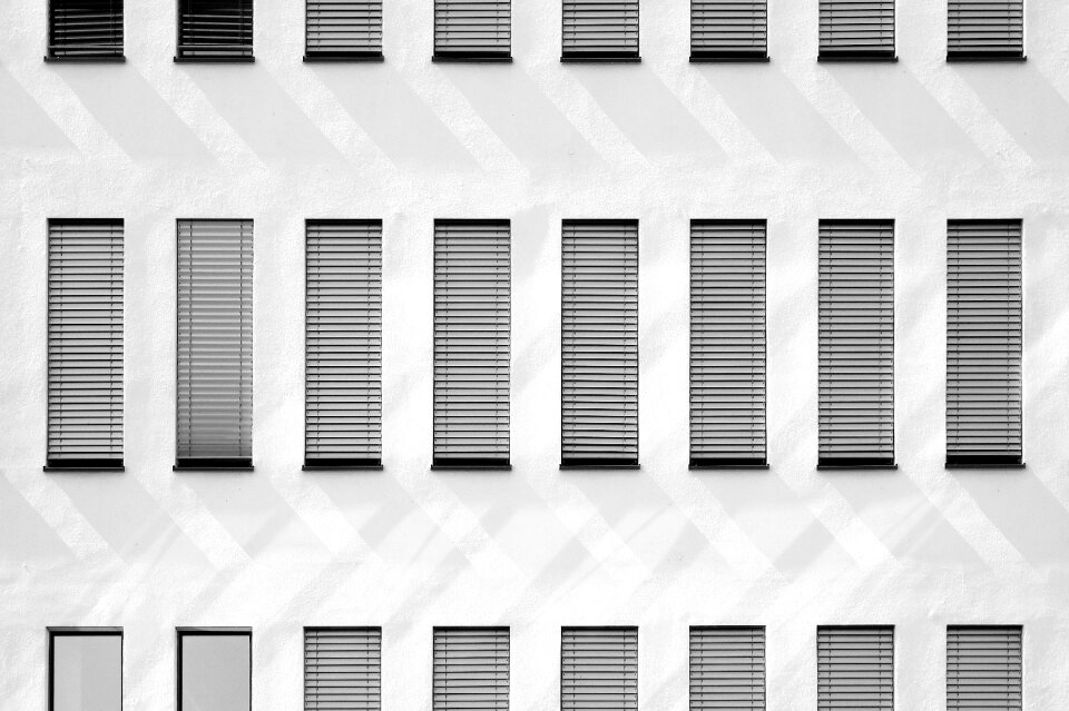 Building infrastructure window