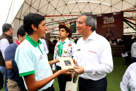 Ministro Pérez-Reyes Domo Perú Produce impulsará ventas de mipymes de café, cacao y alimentos saludables (45295220852)