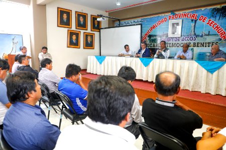 Ministro Pérez-Reyes sector acuícola se recuperará el 2018 y crecerá alrededor de 12% (29375640988)