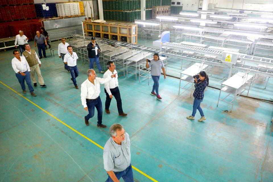 Ministro Pérez-Reyes sector acuícola se recuperará el 2018 y crecerá alrededor de 12% (43197207722)