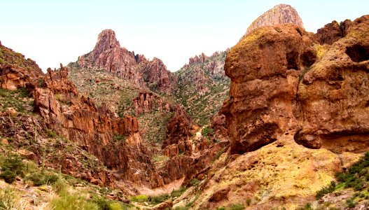 Mountainous View (27633025239)