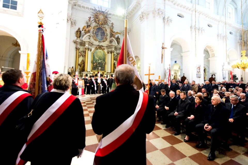 Msza Święta w intencji Ofiar Tragedii w Smoleńsku 6 rocznica