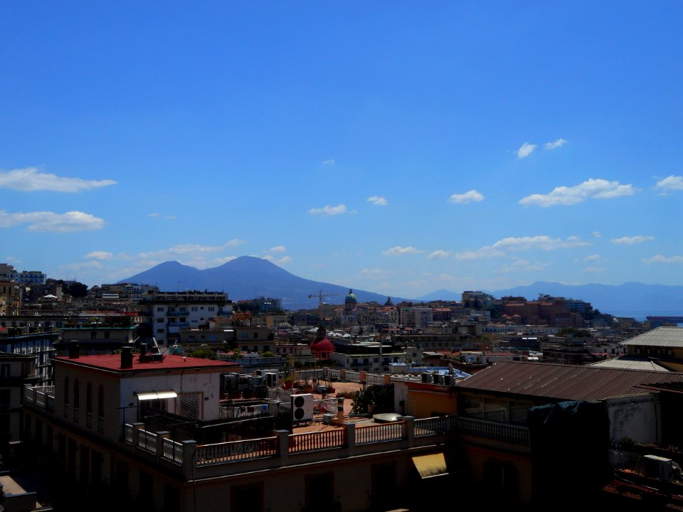 Naples and Vesuvius (43488743211)