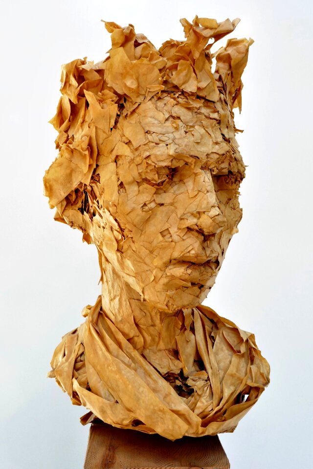 Bust sculpture paper and resin