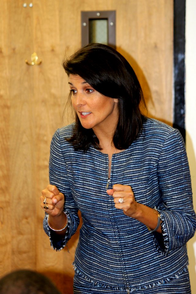Nikki Haley Manning Correctional Institution Visit (26643382345)