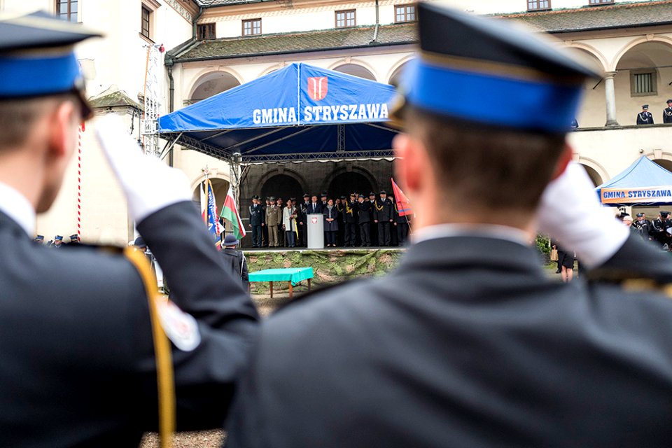 Obchody Dnia Strażaka (26912935702)