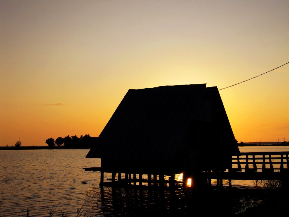 Pier dock lake