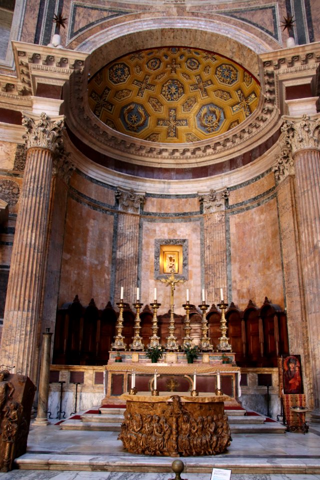 Pantheon (Roman Catholic Church of St. Mary & the Martyrs) (48424286611)