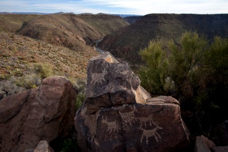 Petroglyphs at Agua Fria National Monument (26423889200)