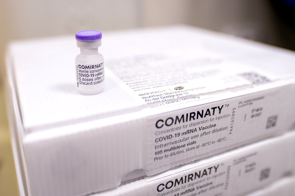 Pfizer-BioNTech COVID-19 vaccine (2021) B