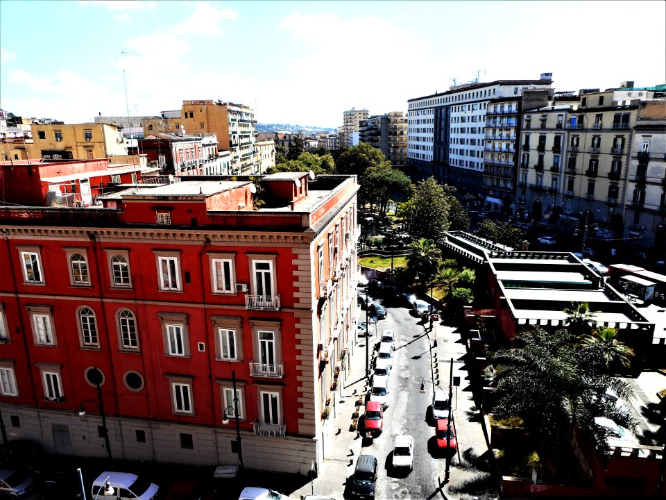 Piazza Cavour in Naples (34588046555)