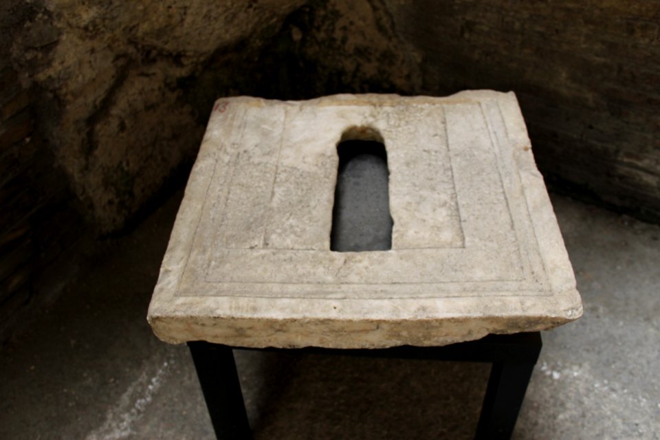 Piazza Navona Underground Ruins of Stadium of Domitian (48492894496)