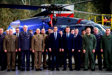 Podpisanie umowy na dostawę śmigłowców Black Hawk dla Wojska Polskiego (1)