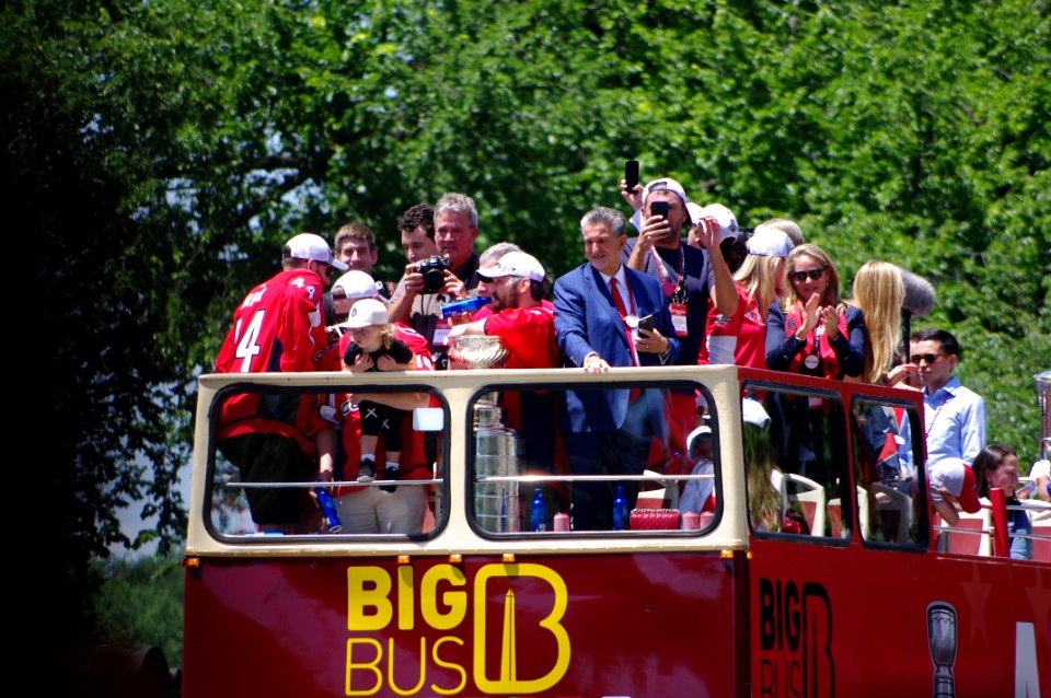 Stanley Cup Parade (27984323407)