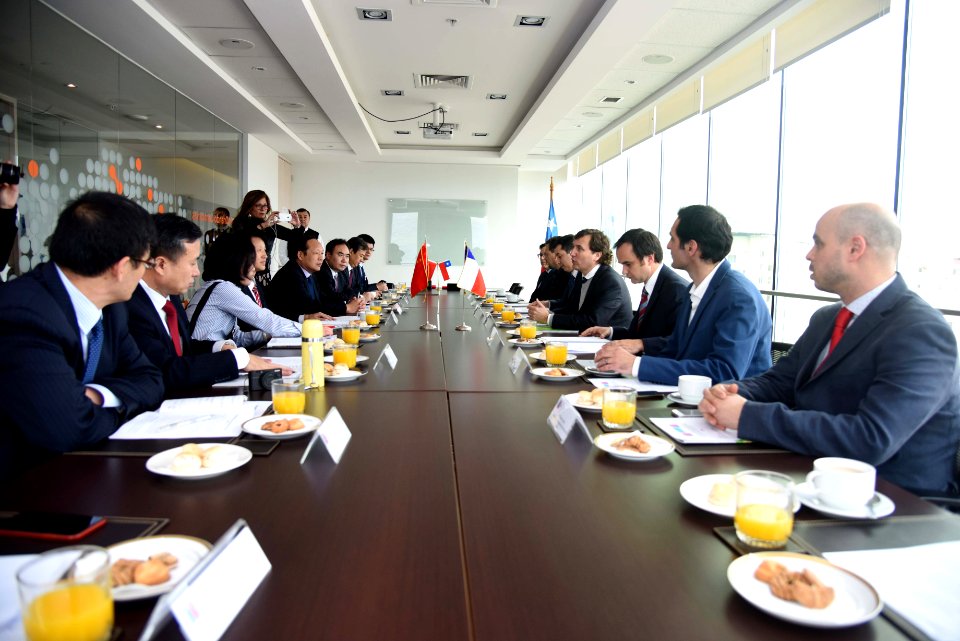 SUBSECRETARIO TERRAZAS PARTICIPA DE FIRMA ACUERDO DE COOPERACIÓN CON DEPARTAMENTO DE GEOLOGÍA DE CHINA (30115334107)