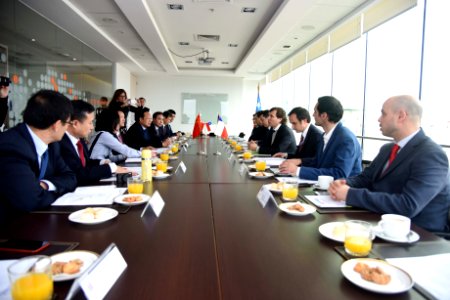 SUBSECRETARIO TERRAZAS PARTICIPA DE FIRMA ACUERDO DE COOPERACIÓN CON DEPARTAMENTO DE GEOLOGÍA DE CHINA (30115334107)