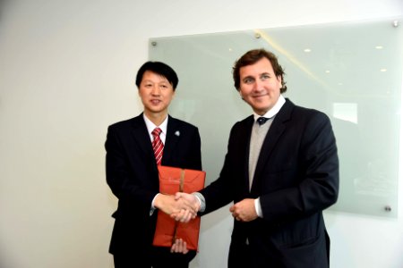SUBSECRETARIO TERRAZAS PARTICIPA DE FIRMA ACUERDO DE COOPERACIÓN CON DEPARTAMENTO DE GEOLOGÍA DE CHINA (44331649874)