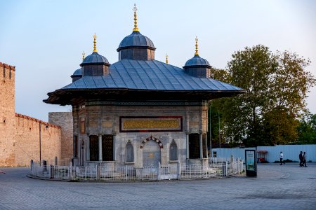 Sultan Ahmet III Fountain (48985780661)