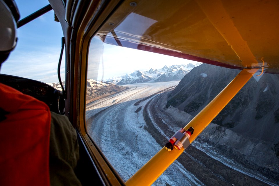 Sunset on the Bremner Glacier (39998113572)