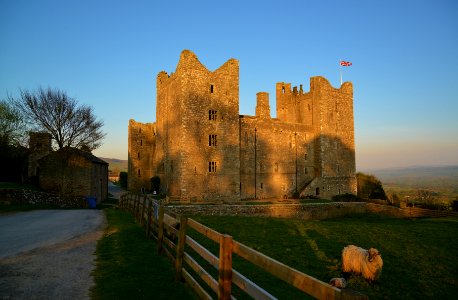Sunset, Castle Bolton, Yorkshire (26683040170)