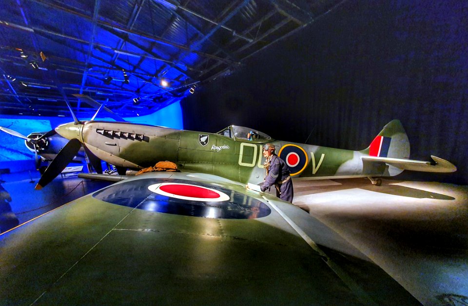 Supermarine Spitfire LF Mk.XVIE (51057770411)