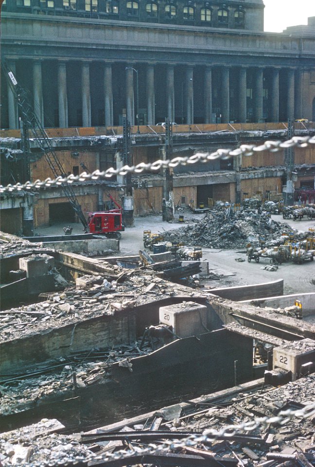 The Real Chicago Union Station Concourse -- 4 Photographs (34477785835)