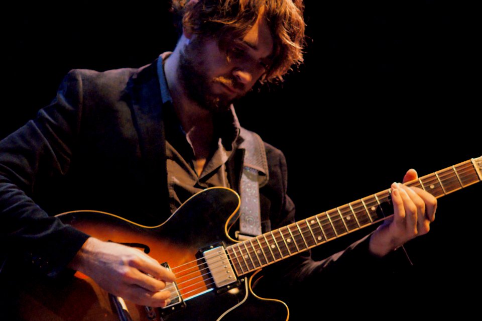 Tigran Hamasyan Shadow Theater 3 october 2013 BIM Amsterdam - Charles Altura (51137730649)