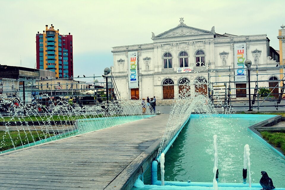 City tourism monument