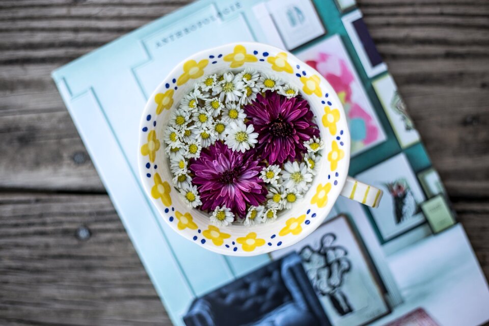 Flower cup placemat