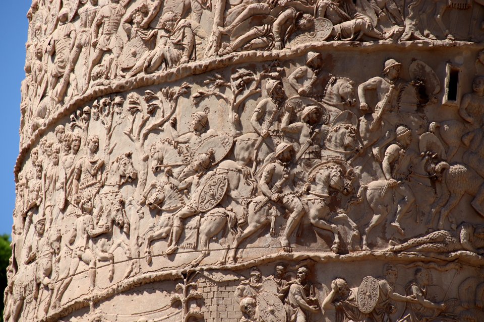 Trajan's Column (48423632521)