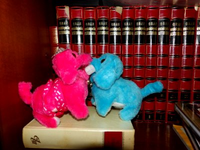 Toys (43863124260)