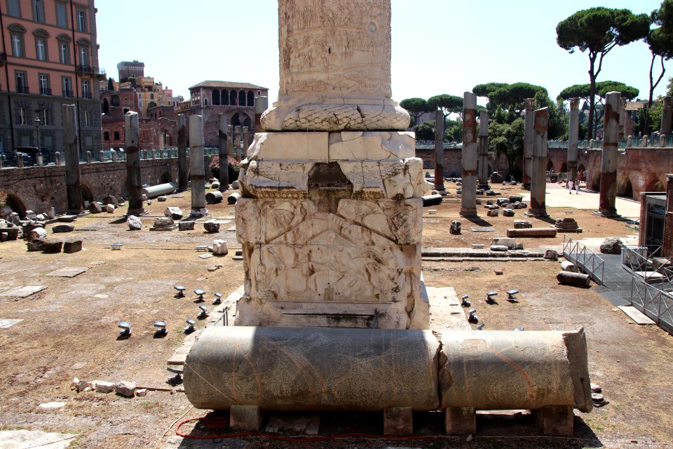 Trajan's Column (48423677311)