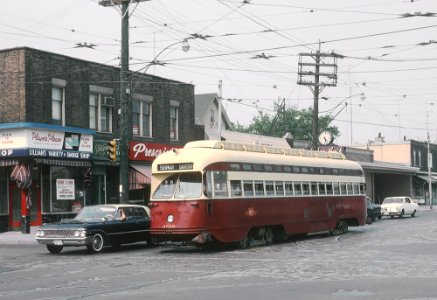 TTC 4475 (PCC) a RONCESVALLES BLOOR turning from Roncesvalles onto Queensway, Toronto, ONT on July 4, 1966 (22555786726) photo