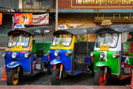 Tuk Tuk Tuk. (51196642663) photo